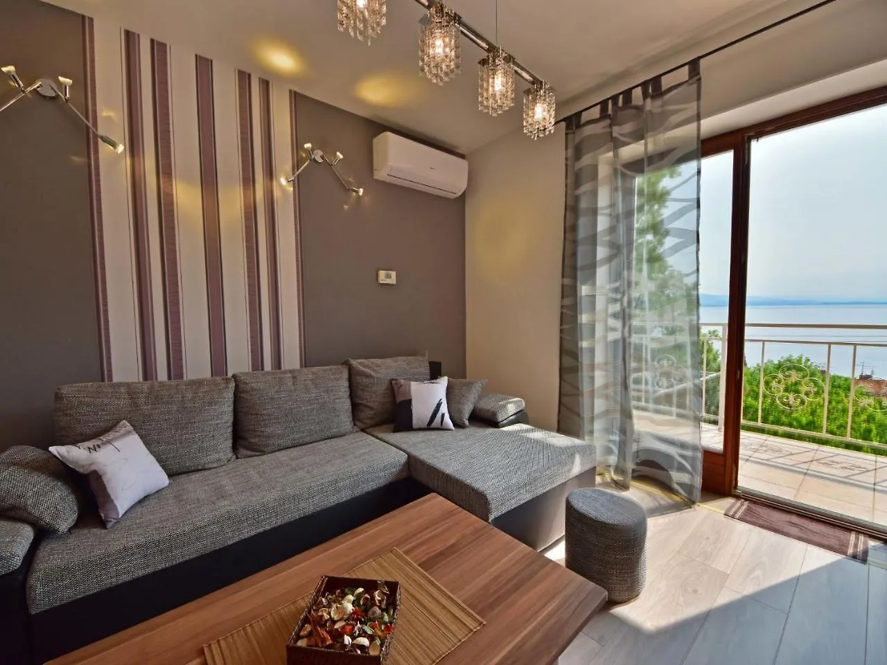 Holiday Home M By Interhome Volosko