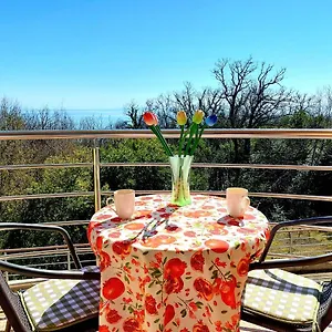  Apartament Starry Night - Smart Tv, Extra Big Bed, Big Bathtub, Private Parking, Sea View, Wifi, 2bedrooms